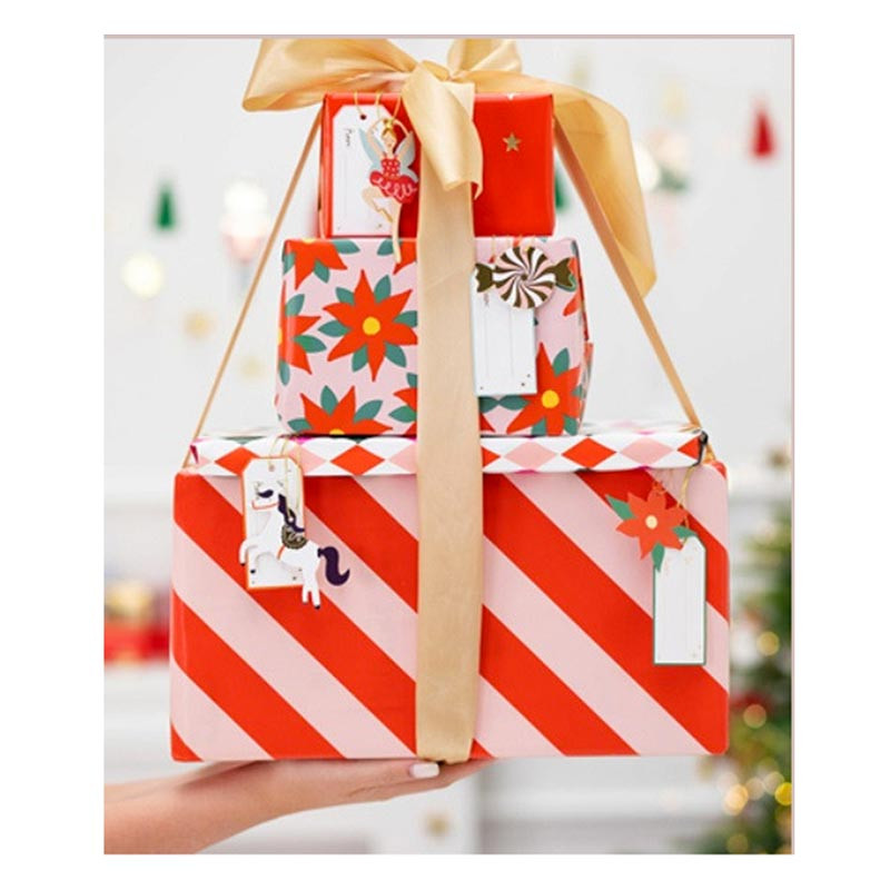 12 étiquettes à suspendre au sapin ou cadeaux de Noël inspiration