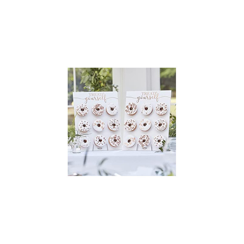 Mur de donuts - présentation sweet table