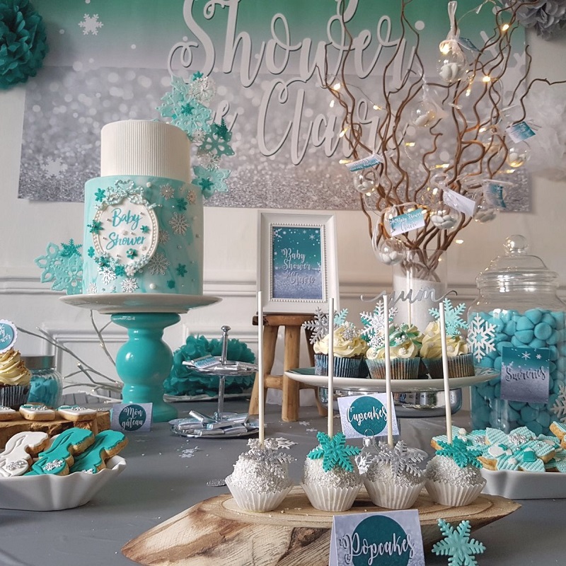 Baby shower fille : organisation et cadeau