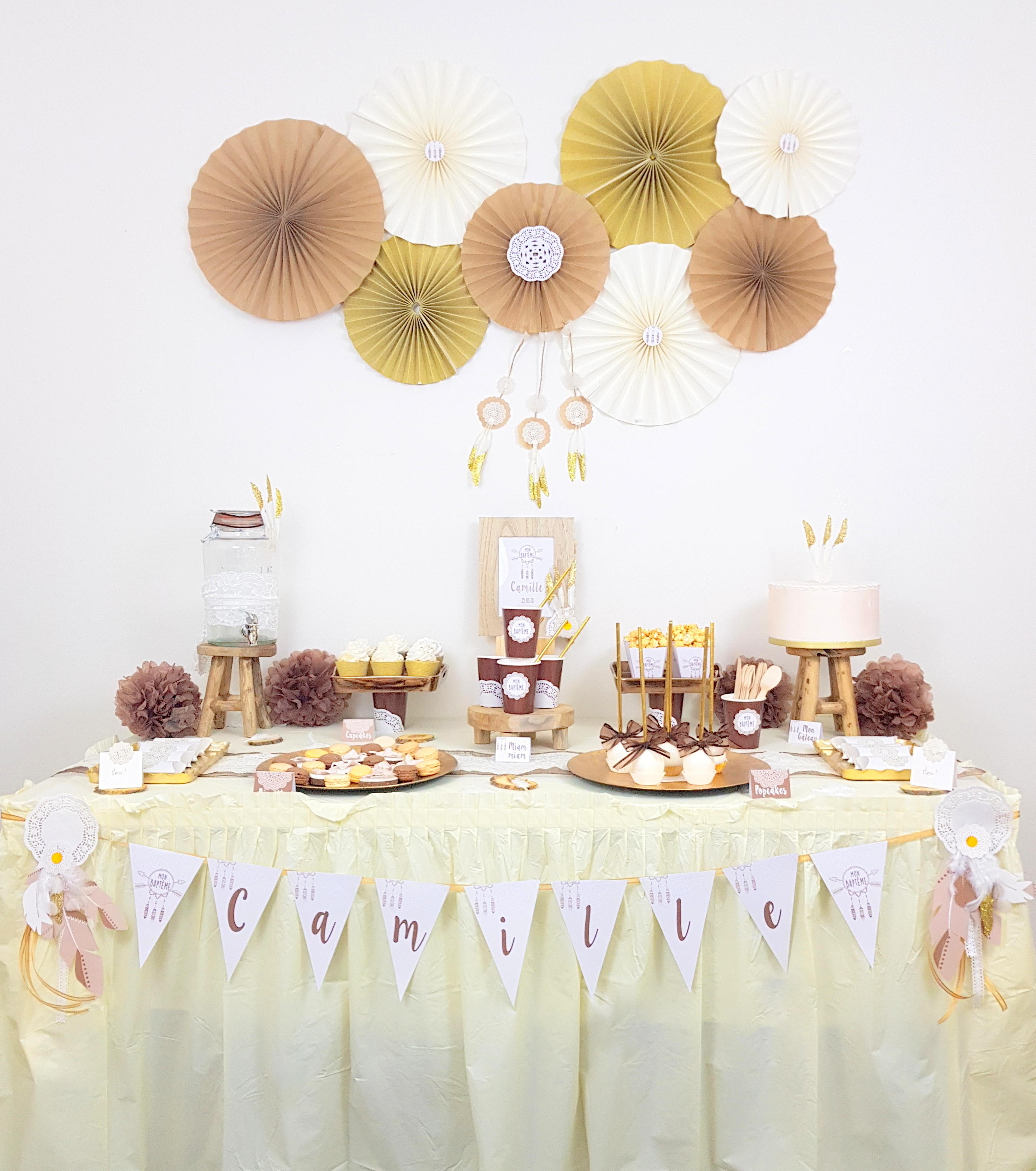 Décoration De Fête D'Anniversaire - Marron - Blanc - Beige - Doré