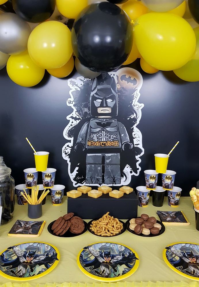 organisation d'un anniversaire batman noir jaune argent