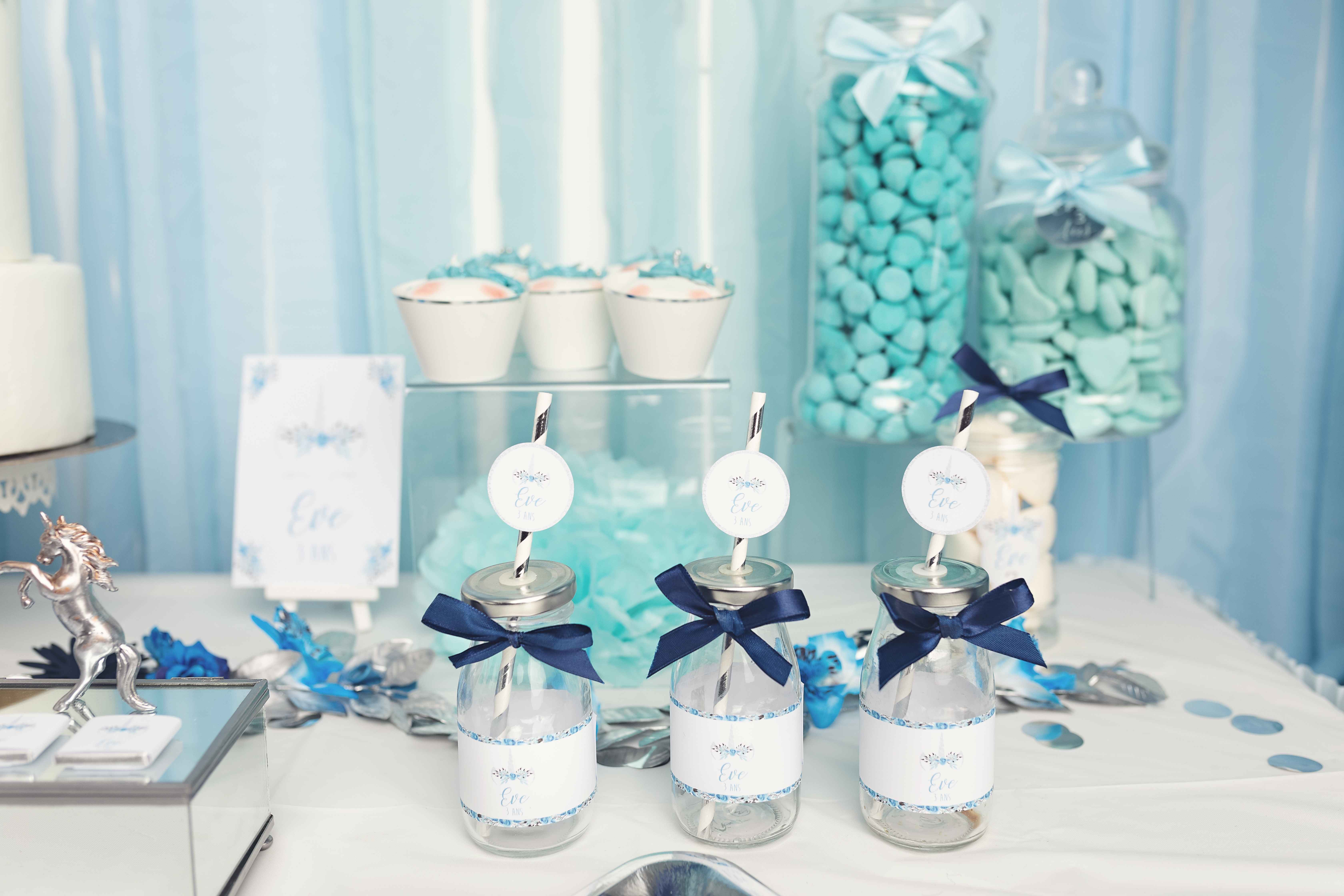 Decoration Anniversaire Licorne Bleu Argent Pour Eve