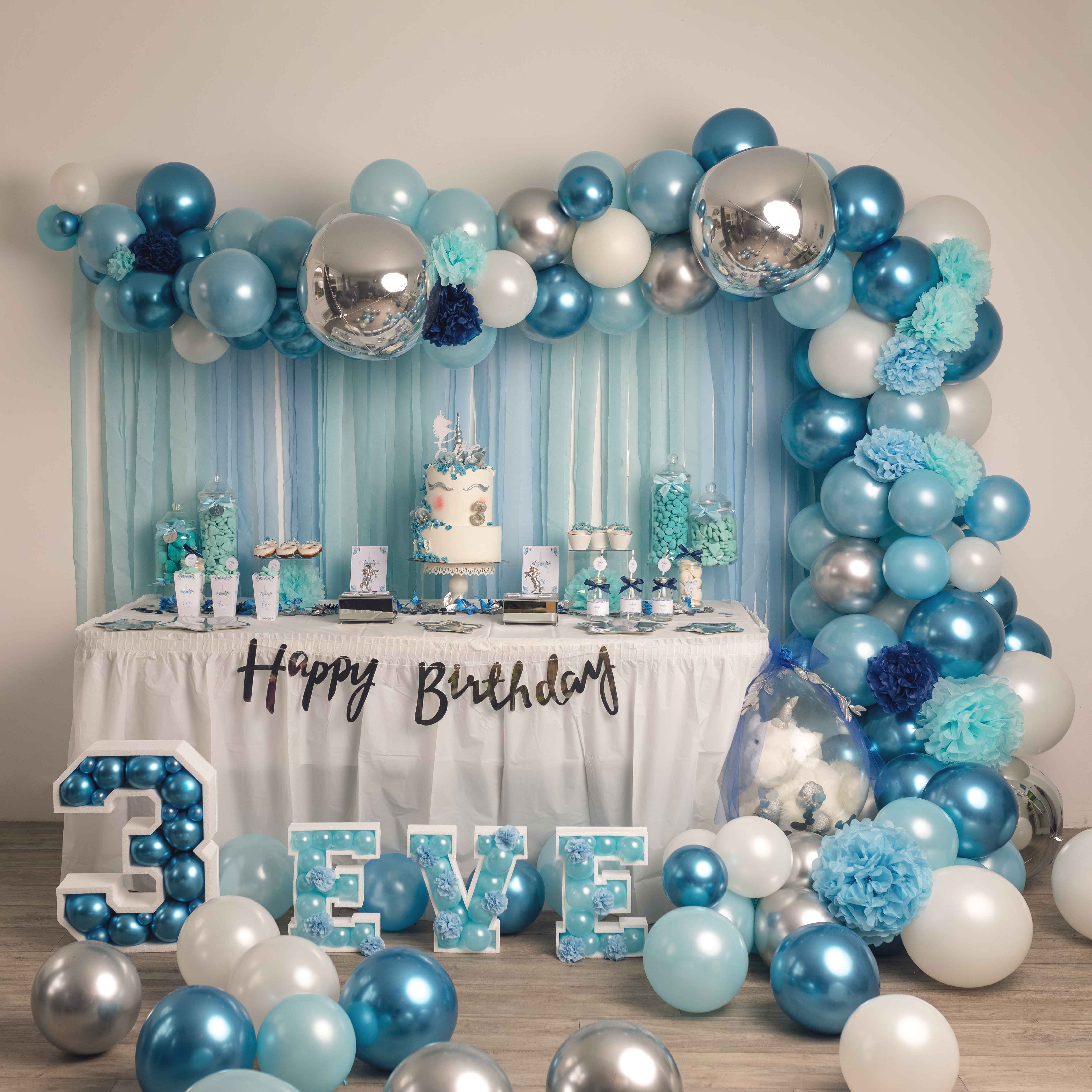 Decoration Anniversaire Licorne Bleu Argent Pour Eve Decoration Anniversaire Licorne Bleu Argent Pour Eve