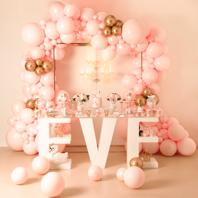 Idee Deco Anniversaire Fille En Rose Et Dore Idee Deco Anniversaire Fille En Rose Et Dore