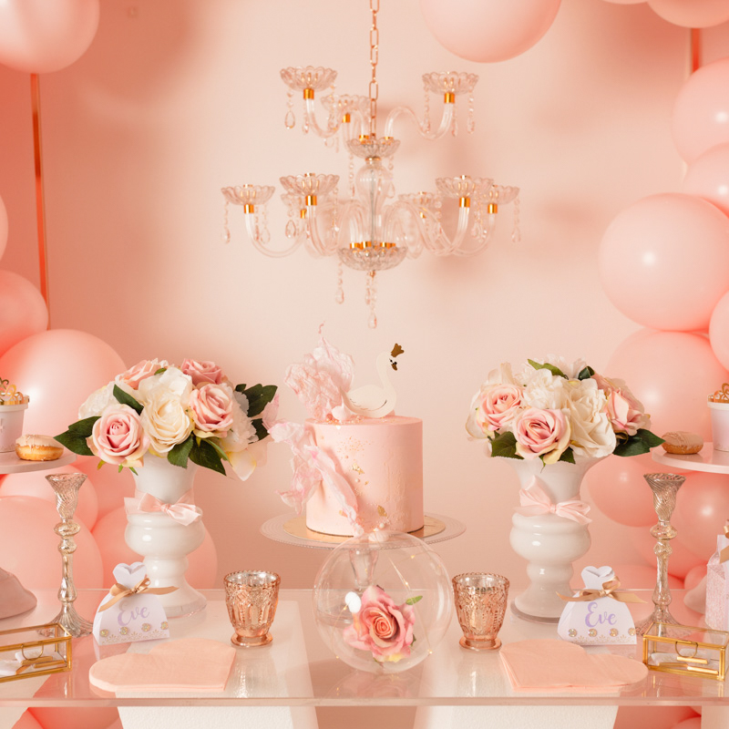 Idee Deco Anniversaire Fille En Rose Et Dore Idee Deco Anniversaire Fille En Rose Et Dore