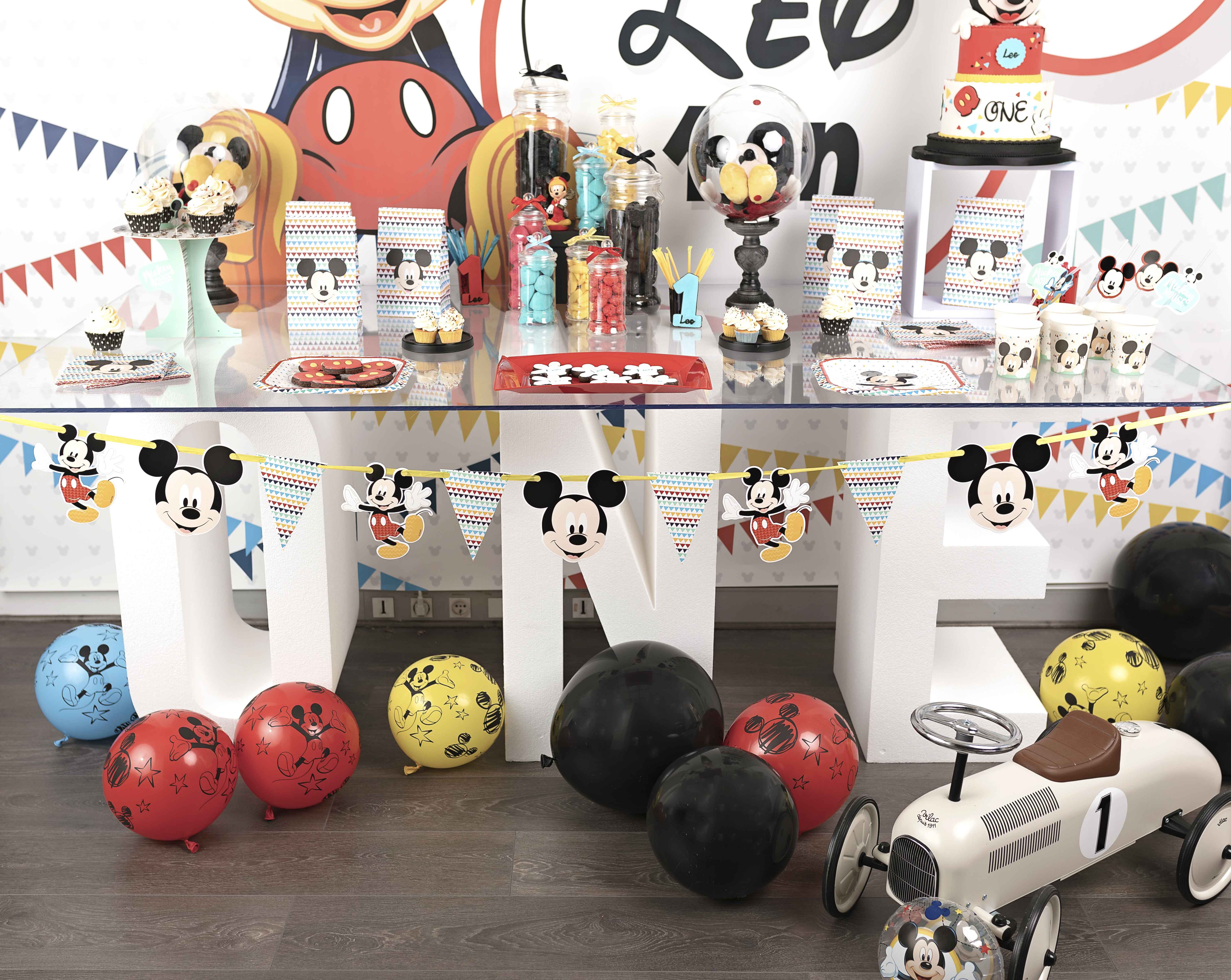 Premier Anniversaire Leo Theme Mickey Premier Anniversaire Leo Theme Mickey