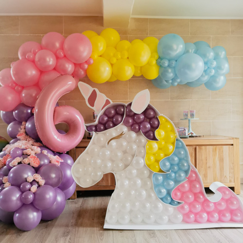 Anniversaire Licorne Pastel Confine Pour Les Six Ans De Tiffany