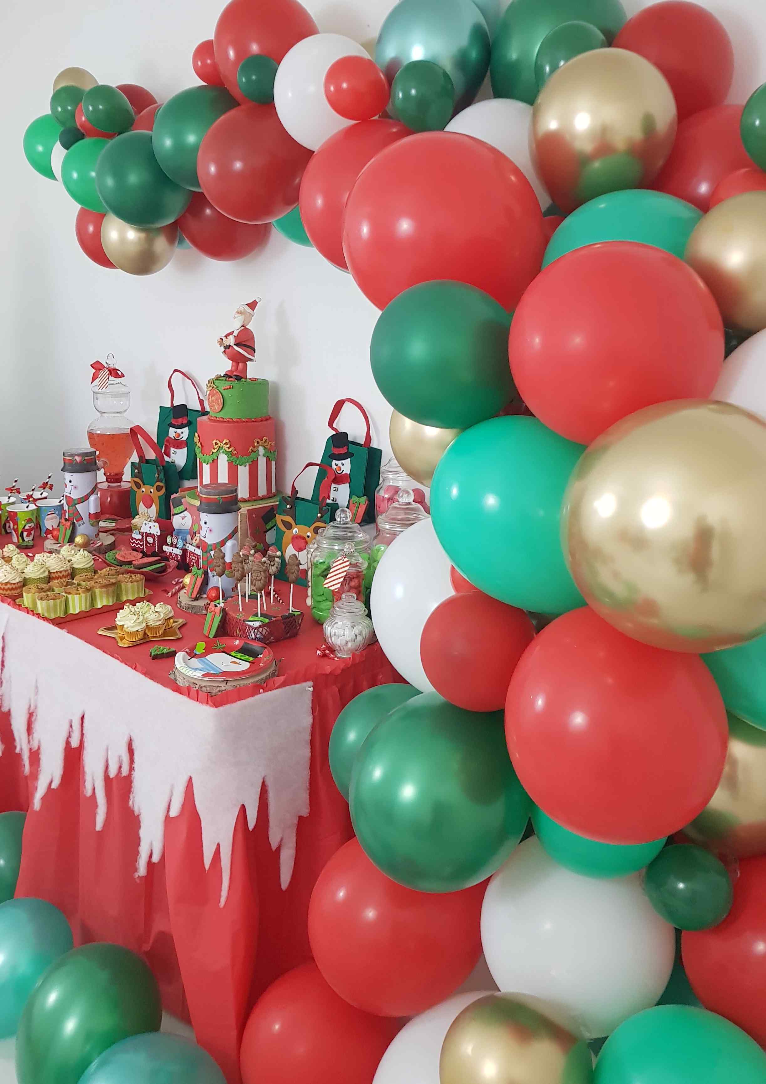 arbre de Noël organisation de fête buffet pour enfants goûter