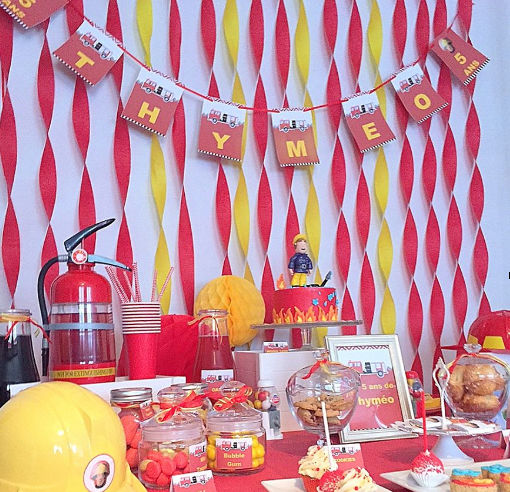 Décorations et accessoires pour fêtes