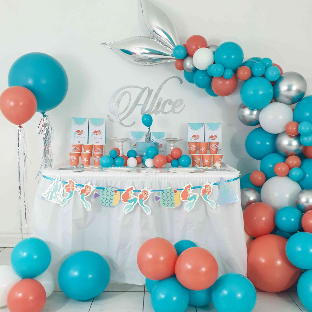 Ballon queue de sirène : décoration anniversaire fille