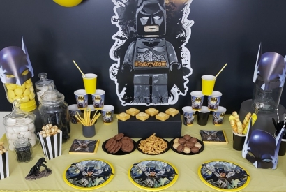 Anniversaire Batman pour Julian - Idées Décoration et Vaisselle à thème