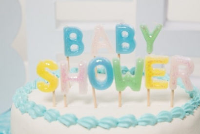 Comment expliquez-vous les « baby showers »?