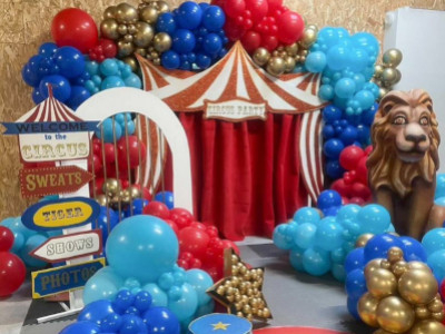 Circus Party, une scénographie XXL réalisée par des ballon Designers