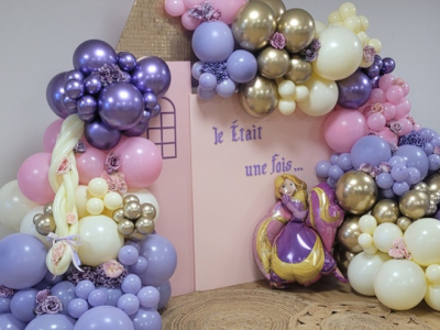 Décoration Anniversaire Raiponce Disney en Ballons Organiques